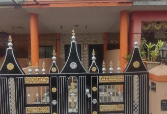 Shivalay Homestay allows 18 year olds to book a room