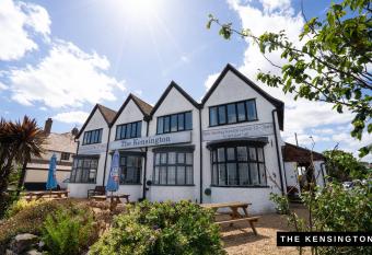 The Kensington allows 18 year olds to book a room