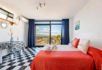 Estudio Mirada 304 has Balcony rooms