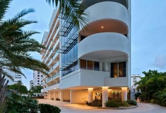 Casa Costera, Isla Verde Beach, Apartments by Marriott Bonvoy has Balcony rooms