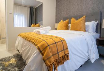 Modern Midrand Gem allows 18 year olds to book a room