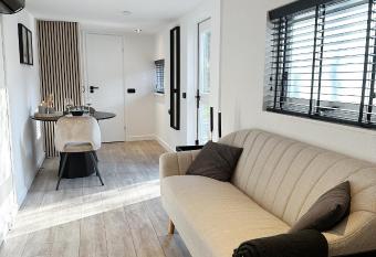 Vakantiehuisje No   has Balcony rooms