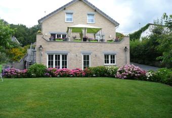 Ferienwohnung  has Balcony rooms