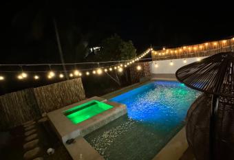 Hello Matt s Pool has Balcony rooms