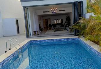 Oceanfront Villa 5BHK with private pool and seaview has Balcony rooms