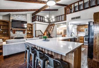 Lakefront Home w Dock + 2 Cozy Decks Views allows 18 year olds to book a room