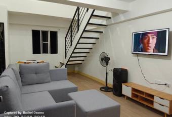 Spacious 1 bedroom & near Lapulapu Cebu beaches has Balcony rooms