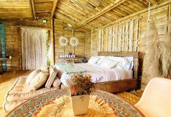 Efren EcoHotel has Balcony rooms