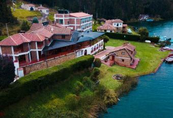 Hotel Refugio Santa Ines allows 18 year olds to book a room