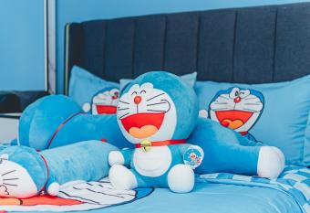 Midvalley Southkey Mosaic Doraemon Theme Suite w 3BR Bathtub by Our Stay has rooms with a private hot tub