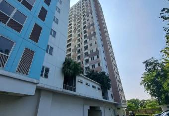 OYO 93364 Apartement Grand Sentraland By King Property has Balcony rooms