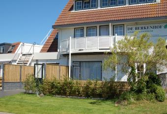 De Berkenhof has Balcony rooms