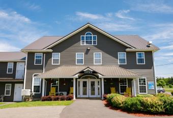 Brackley Beach Northwinds allows 18 year olds to book a room