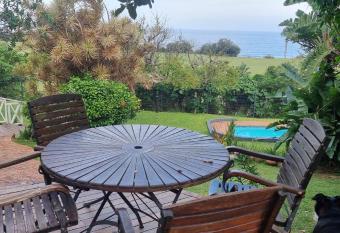 Baggies Inn has Balcony rooms