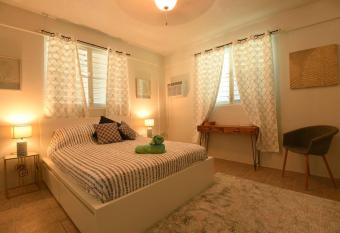 One Bedroom Apartment, Private pool, huge yard has Balcony rooms