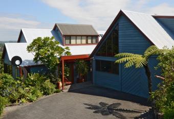 Titore Lodge has Balcony rooms