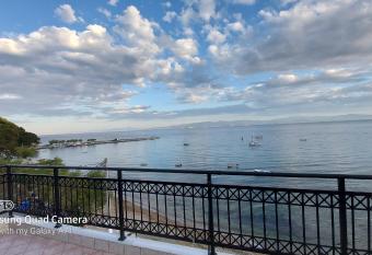 Delfinia Studios has Balcony rooms