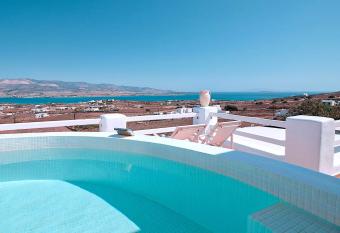 Antiparos View has Balcony rooms