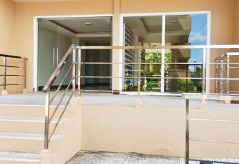 Private studio unit with balcony near the beaches has Balcony rooms