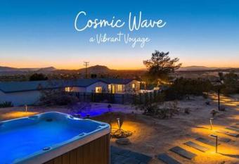 Cosmic Wave - Mountain Views Spa Fenced Yard allows 18 year olds to book a room