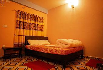 Aayush Guest house has Balcony rooms