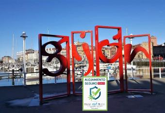 ALBOR II allows 18 year olds to book a room