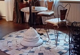 number 8 has Balcony rooms