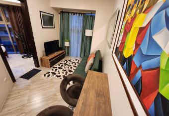 House of Joe - City Center has Balcony rooms