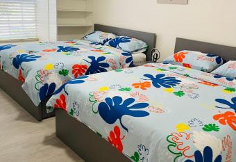 Charming, Victoria has rooms with a private hot tub