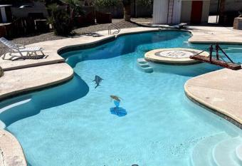 3124 Unit 12 allows 18 year olds to book a room