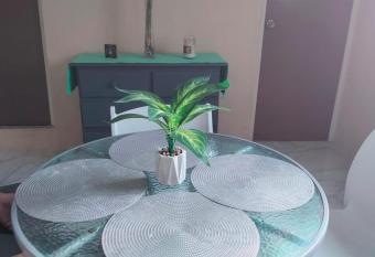 DEPARTAMENTO GRACIAS DIOS allows 18 year olds to book a room