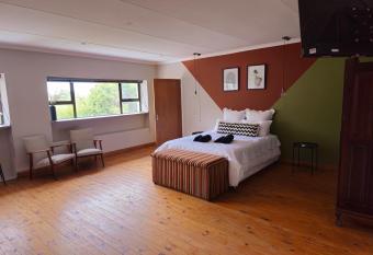 Jacobsons Guesthouse has Balcony rooms