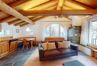 Apartment Alvetern allows 18 year olds to book a room