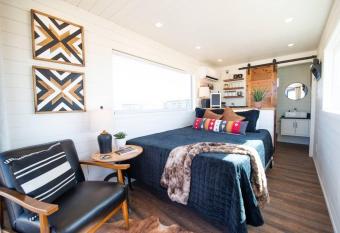 New The Buffalo-Shipping Container in Alpine allows 18 year olds to book a room
