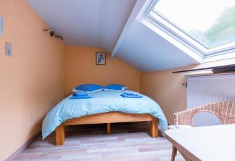 Orval16 allows 18 year olds to book a room