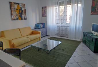 Ca  Allegra - Centro has Balcony rooms