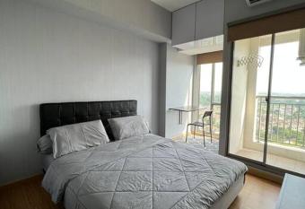 Studio M-Town Residence has Balcony rooms