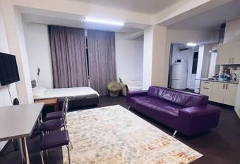 Spacious apartment & great view has rooms with a private hot tub