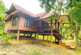 Koh Yao Noi Garden Home has Balcony rooms