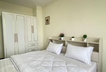 Orkide Condo By 365Home allows 18 year olds to book a room