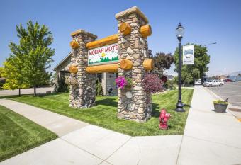 Moriah Motel has Balcony rooms