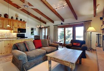 Timberline Condominiums 3 Bedroom Deluxe unit C3A has Balcony rooms