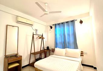 Leisure Boutique Maafushi           allows 18 year olds to book a room