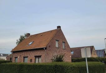 Tranquility - Your home Away allows 18 year olds to book a room