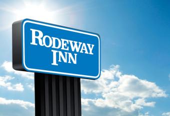 Rodeway Inn has Smoking rooms