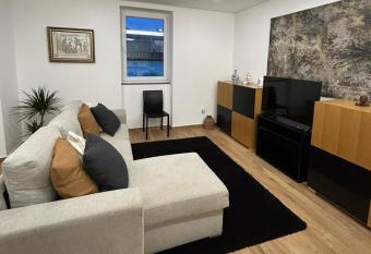 Alojamento Cabe  o de Vide has Balcony rooms