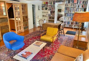 the farmhouse suite at gallatin farmstead has Balcony rooms