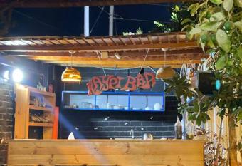 Kaypi House has Balcony rooms