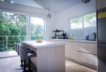 Apto Cristal Nivel #2, Modern Monteverde home in harmony with nature! has Balcony rooms