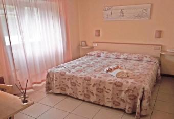 Storyville Simple Stay allows 18 year olds to book a room